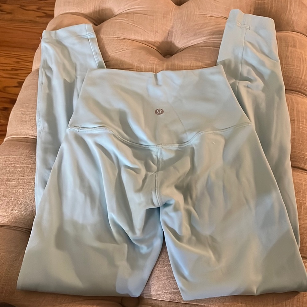 Lululemon leggings size 0